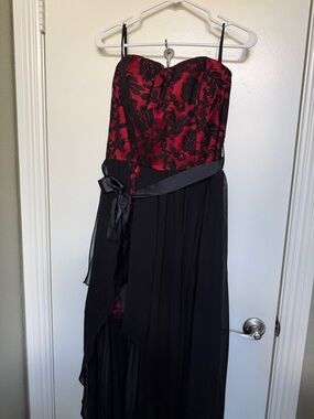 Strapless Red and Black Lace Evening Dress